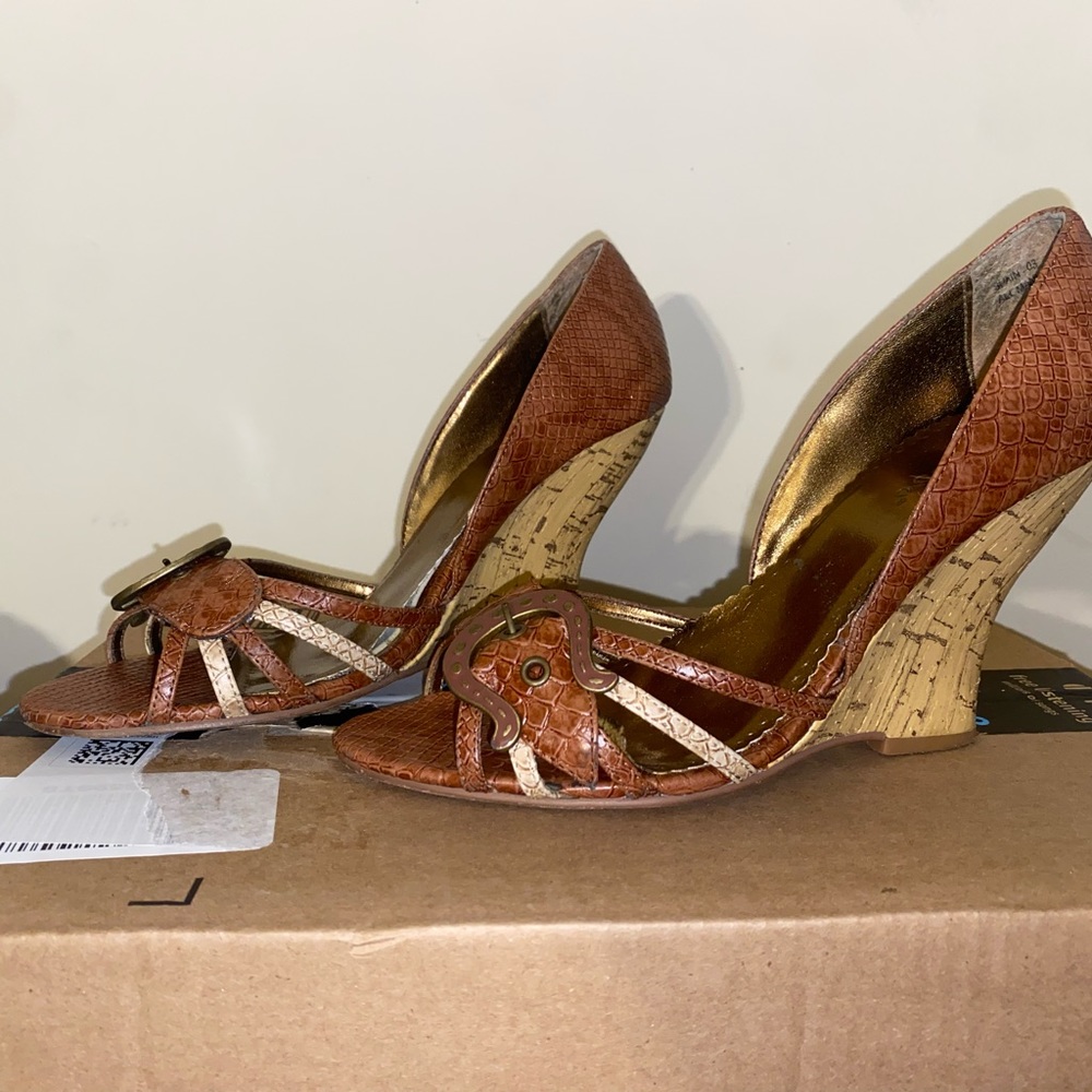 wedge sandals